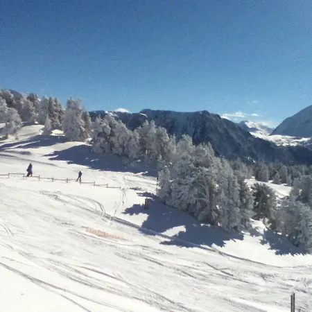Appartement Confortable A 1700, 2eme Etage, Terrasse Sud, Proche Pistes Et Commerces - Fr-1-549-126 Chamrousse